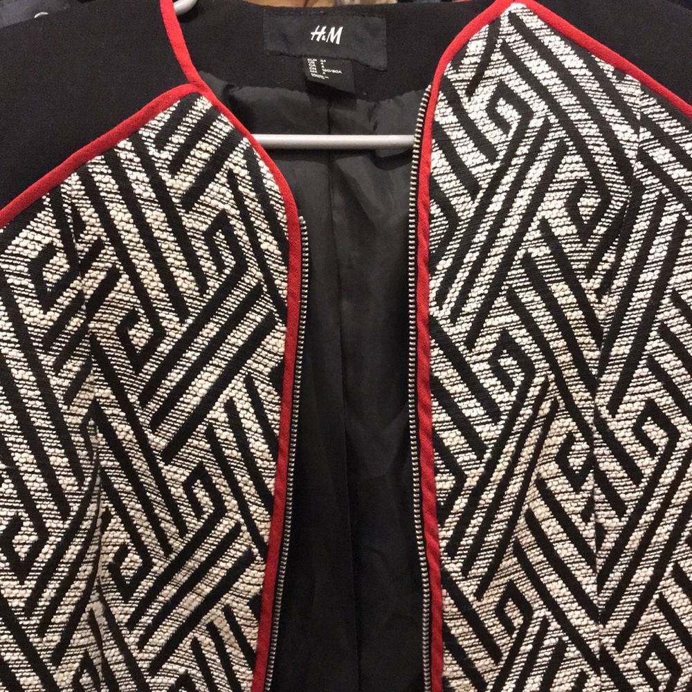 H&M blazer size 4